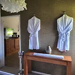 Bed & Breakfast Luxe Bloemenzicht 4 Personen, Bnb, 10 Minuten Zee Breezand (North Holland)