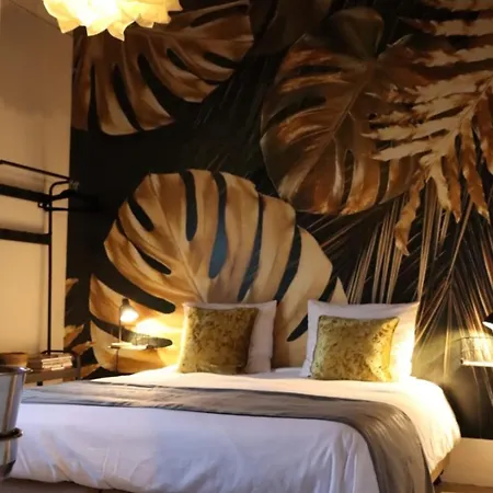 Luxe Bloemenzicht 4 Personen, Bnb, 10 Minuten Zee فندق مبيت وإفطار 4*